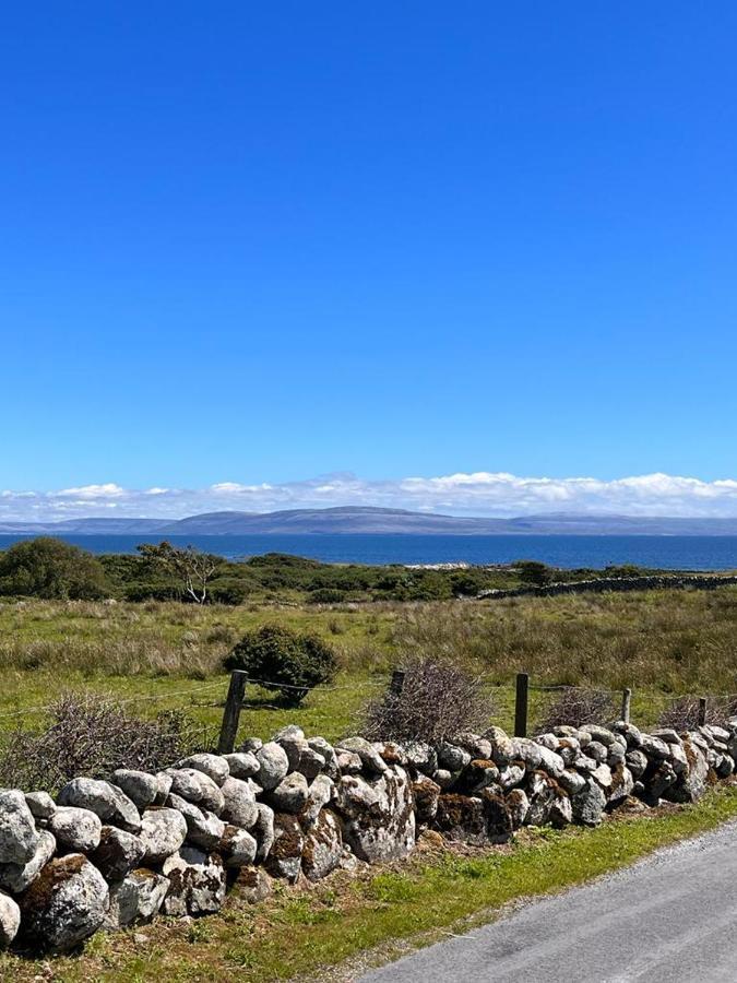 Wild Atlantic Stay Cottage กัลเวย์ ภายนอก รูปภาพ